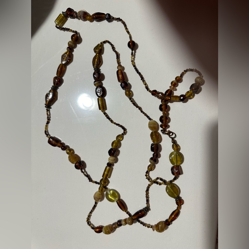 Vintage Art Deco Amber Tones Glass Bead Necklace approximately 60 INS pre-owned - Picture 3 of 5